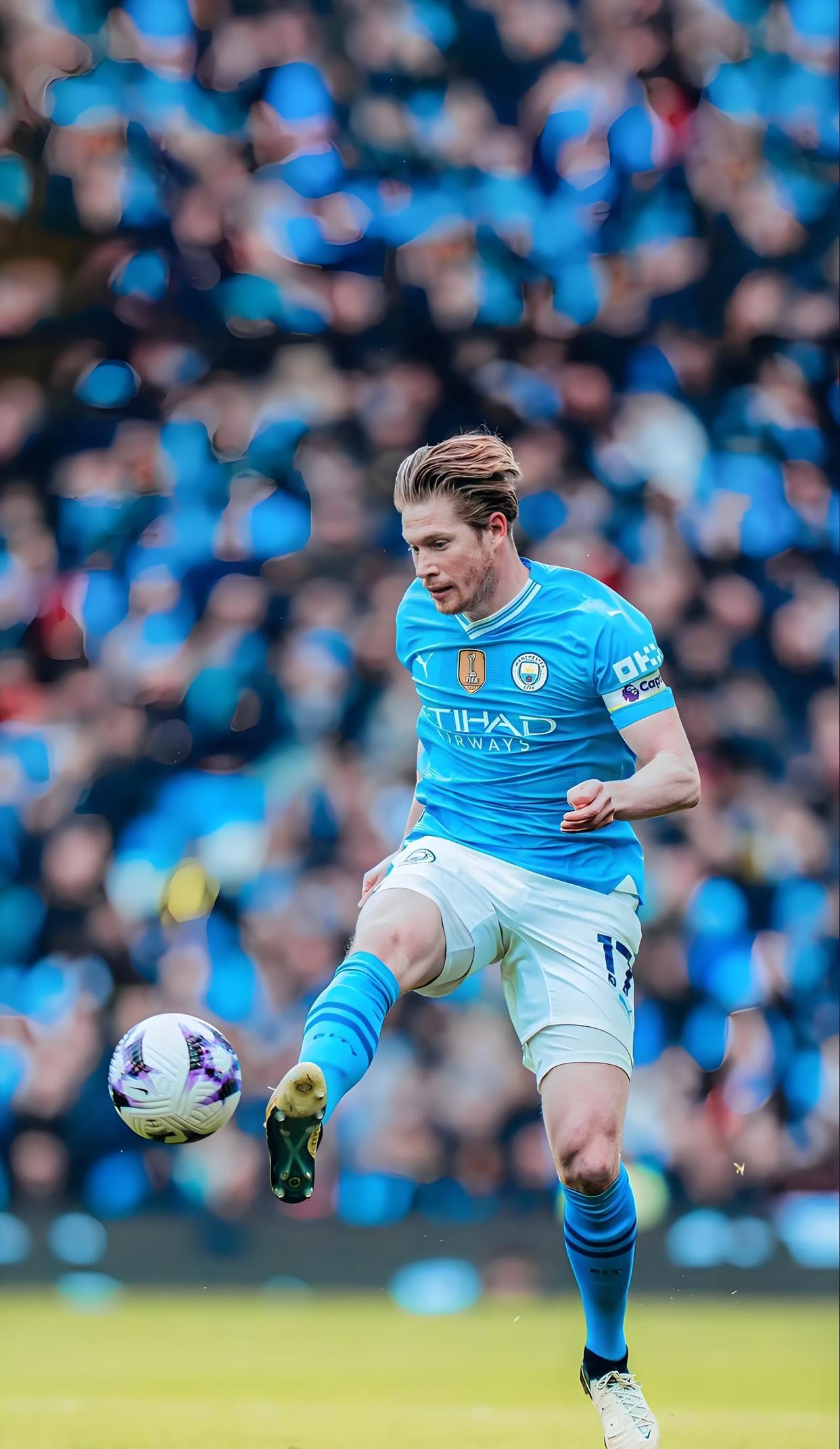 斯洛特：我不担心帅位且得到高层很多支持；失误是团队的问题